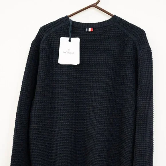 Moncler Sweater - Picture 6 of 9